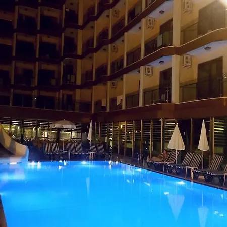 Grand Bayar Ξενοδοχείο 4*