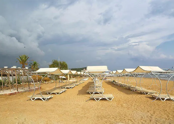 Grand Bayar Ξενοδοχείο