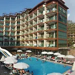 Grand Bayar Hotel