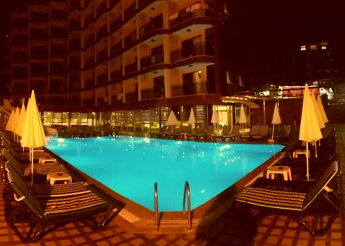 Grand Bayar ホテル