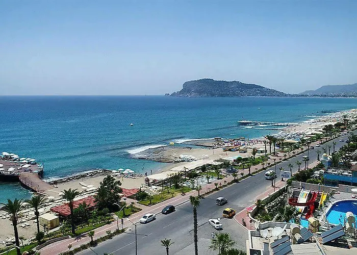 ホテル Grand Bayar