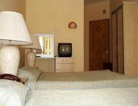 Grand Bayar ホテル