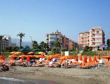 ホテル Grand Bayar 4*