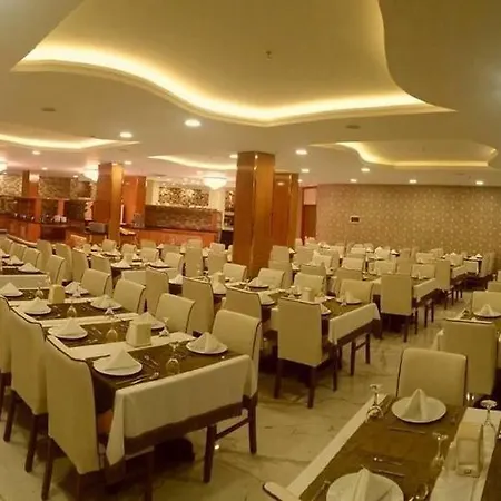 Grand Bayar 阿拉尼亚